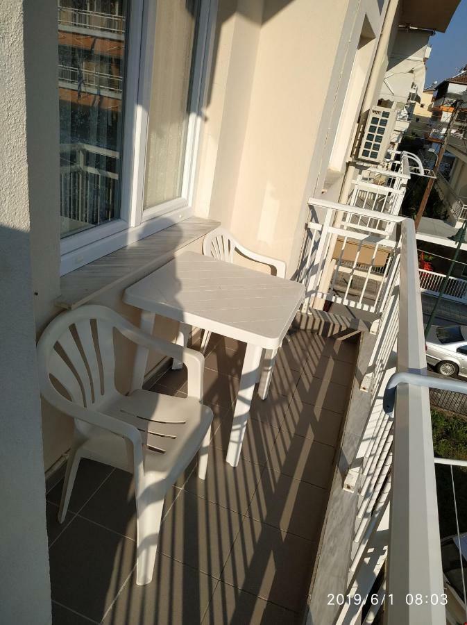 Lazaros Apartments Olympiaki Akti Exterior photo
